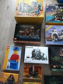 Predam Lego Castle a Pirati