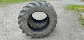 Predám pneu na traktor 14,9/13-28