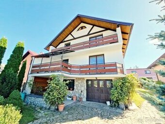 NOVÁ CENA: 7 IZBOVÝ RODINNÝ DOM, POZEMOK 800 m2, HUNCOVCE