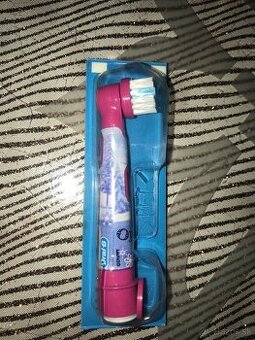 Náhradná hlavica ku kefke Oral -B