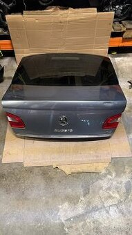 Kufor Skoda Superb 2