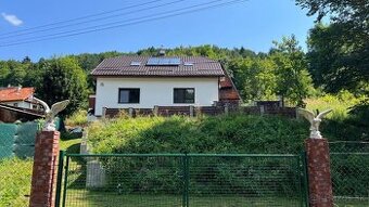 NOVÁ CENA Na predaj: Dvojpodlažný rodinný dom v obci Brieš