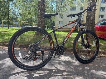 Predám úplne nivy horský bicykel hliníkový