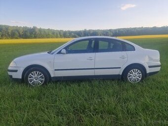 Volkswagen Passat sedan 1.9 TDI Comfortline 96kw r.v.2003/04