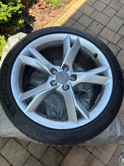 Originál AUDI elektróny + letné pneumatiky Michelin 255/40
