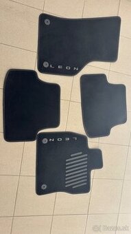 Predám koberčeky Seat Leon 5F