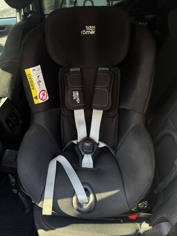 BRITAX RÖMER Autosedačka Dualfix 2 R (0–18 kg), farba Cosmos