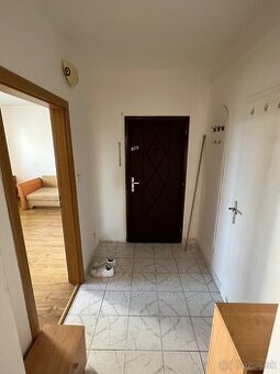 2 izbový byt na prenájom - sídlisko Juh