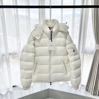 Moncler Bunda