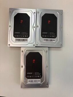 Kingston SNA-DC2/35 redukcia 2.5 SATA na 3.5 SATA disk