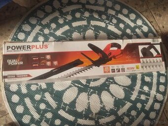 Aku nožnice na živý plot