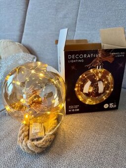 Dekoratívne vianocne LED svetlo – sklenená guľa (15 cm) - 1