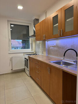 NA PRENÁJOM 3 izbový byt + garáž v Hurbanove