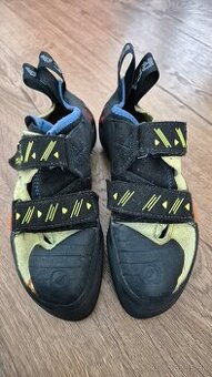 Predám lezecky Scarpa Booster