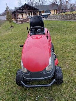 zahradný traktor - kosačka