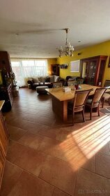 Velká noc , prázdniny. Rekreačná Chata Teply Vrch