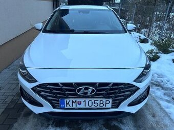 Predám hyundai i30 combi 1,5 tgdi mhev family