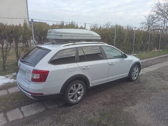 Strešný box Hakr magic line 320 Silver