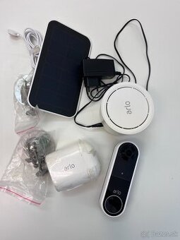 Arlo Wifi Security systém, Kamera , zvonček ,base station