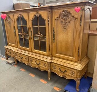 RB26. Vintage komodam masiv, dva diely,