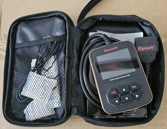 iCARSOFT MULTI-SYSTEM SCANNER i930