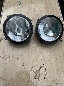 Škoda 110 R, Tatra 613 - svetlá.