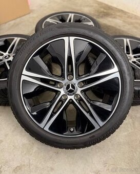 Zimná sada Mercedes A B CLA -5x112 R18 , 225/45/18