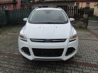 Nabídka Ford Kuga 2.0 110kW 2016 134622km TOP STAV4x4 TITANI