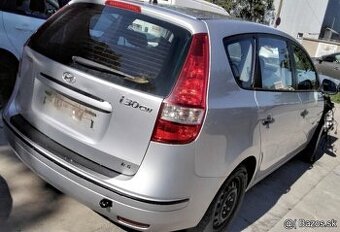 predám MOTOR G4FA HYUNDAI i30 CW 1.4 2011 RADIO, RIADENIE, S