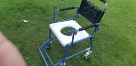 Predám mobilny WC vozík. Toaletná stolička.