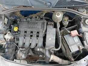 Motor na Renault Clio 1,2 55kw kód motora D4FB7 rok 2002