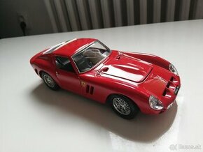 1:18 FERRARI 250 GTO 1962 Bburago