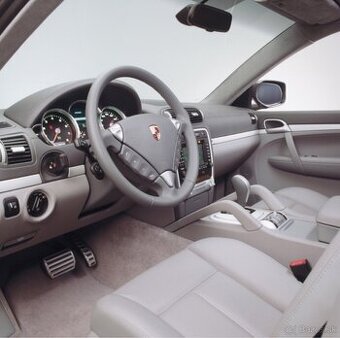 Porsche cayenne turbo