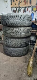 Pneu 205/60 R16 6mm