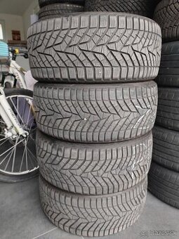 225/35 R19 Octavia 3