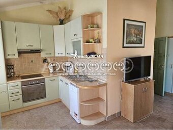 PRIVLAKA - apartmán - 130 m od mora