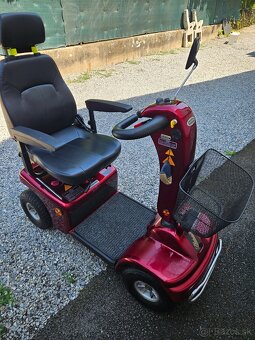 Elektricky invalidny vozik, skuter, moped Tomko