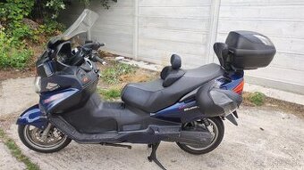 Suzuki Burgman 650
