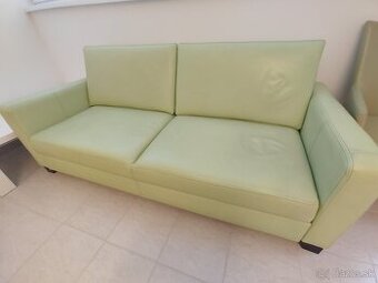 Kožená rozkladacia sedačka – zelená