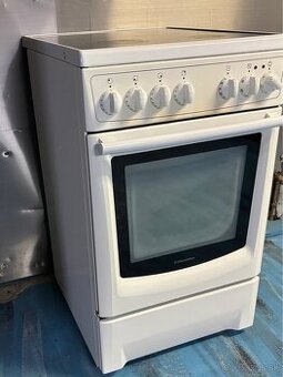 Elektricky sporak elektrolux 5603