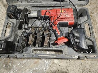 Lisovacie kleste Ridgid RP 330+v celuste