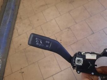 Prepínacie páčky octavia 2