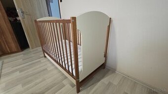 Predám detskú postieľku