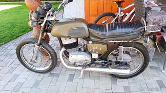 ČZ 175