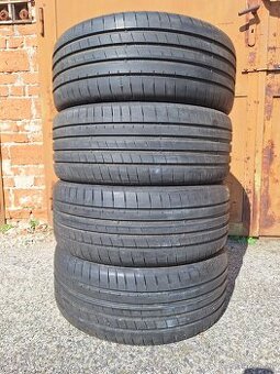 245/45 R18 letné