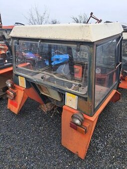Kabina zetor 7711. 7745.