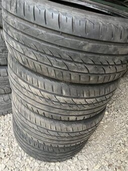 Predám pneumatiky 225 40 R18 - 1