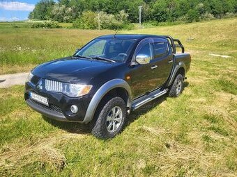 Mitsubishi l200 2,5 D 4×4