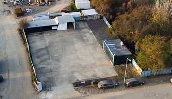 Kancelária s pozemkom na podnikateľské účely | Michalovce |