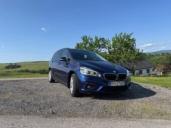 BMW 216d (2015)